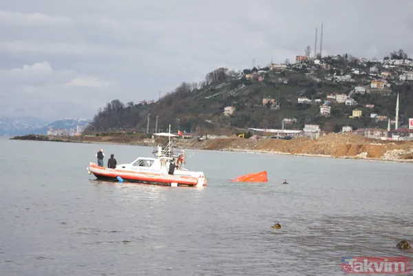 Rize'de korku dolu anlar! Eğitim filikası alabora oldu: 14 öğrenci ve akademisyen denize düştü - 7