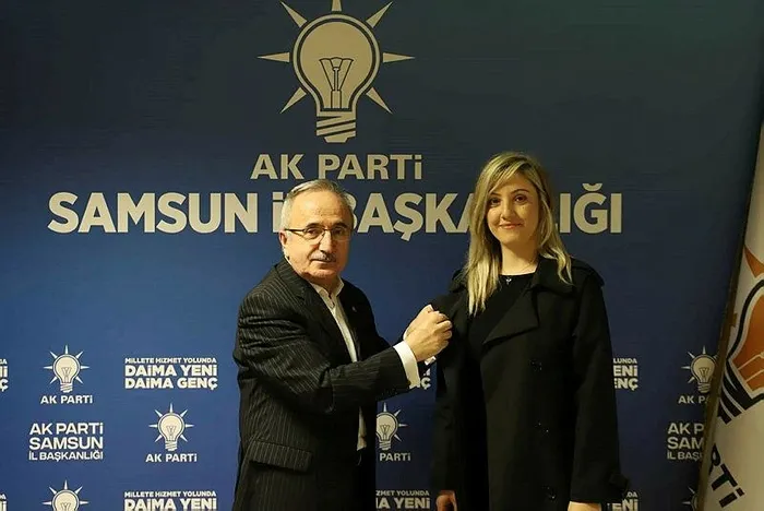 ipin-ucu-iyice-kacti-samsunda-iyi-partiden-istifa-eden-11-kisi-ak-partiye-gecti-1704138407162.jpeg İP'in ucu iyice kaçtı! Samsun'da İYİ Parti'den istifa eden 11 kişi AK Parti'ye geçti-2