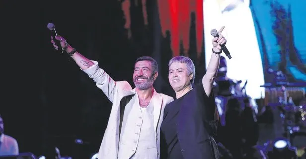 Cengiz Kurtoğlu ve Hakan Altun’dan Harbiye’de konser