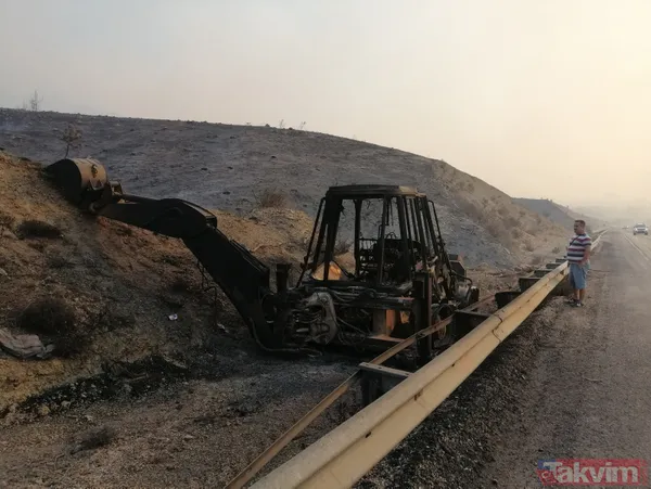 SON DAKİKA: Mersin Silifke'deki orman yangınında mezarlık zarar görürken şehidin kabri ve Türk bayrağı yanmadı - 8