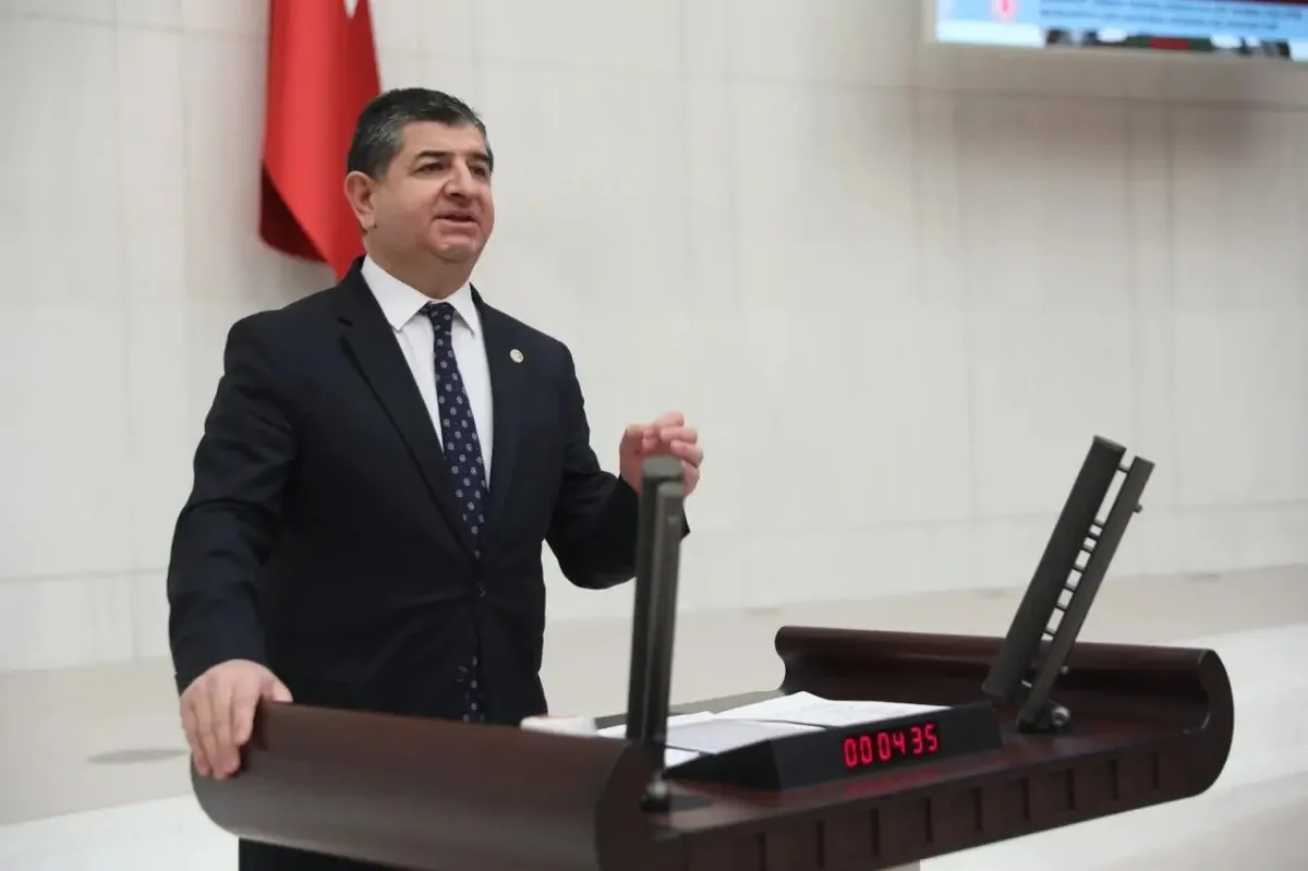 chpli-gokhan-bocekten-etkin-pismanlik-ifadesi-belgesi-ortaya-cikti-1778247510522.jpeg Mustafa Gökhan Böcek’in etkin pişmanlık ifadesi ortaya çıktı: “Veli Ağbaba 1 milyon euro istedi, Özgür Özel’in talimatı var dediler”-11