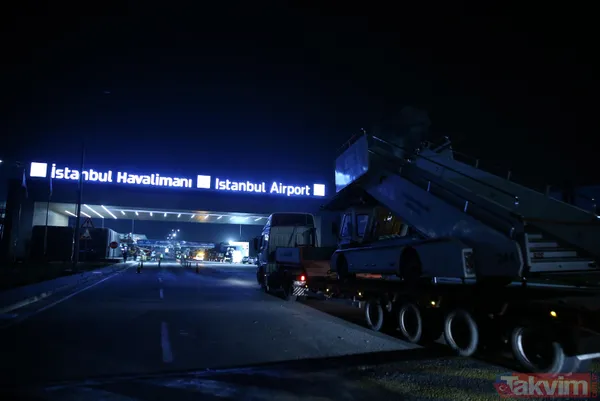 Tarihi taşınmada aprondaki son yoğunluk Kule'den de görüntülendi - 30