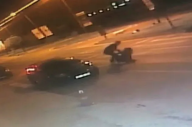 Eşini 4 yerinden bıçakladı tekme tokat dövdü! Tekirdağ'da sokak ortasında kadına şiddet