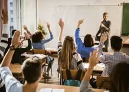 Son dakika: TBMMde kabul edildi: Üniversitelerde, ilk ve orta öğretimde yaz tatilinde eğitim verilecek