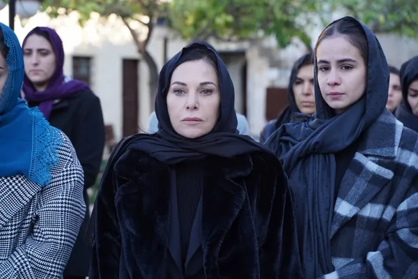 o-sorular-feritin-kafasini-fena-karistirdi-kalp-yarasi-27-bolum-fragmani-yayinlandi-sen-ne-yaptin-baba-1641249845829.jpg O sorular Ferit’in kafasını fena karıştırdı! Kalp Yarası 27. bölüm fragmanı yayınlandı: Sen ne yaptın baba?-6