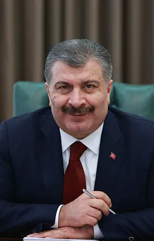 Sağlık Bakanı Fahrettin Koca takipçisine yanıt verdi! Binlerce kişi paylaştı