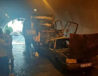 Feci kaza! 4 kişi yanarak can verdi