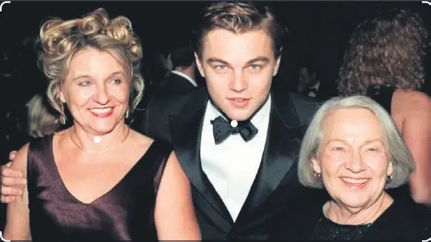 rusya-dogum-hastanesini-silah-deposu-bahanesiyle-yerle-bir-etti-3-olu-17-yarali-1646949996012.jpeg Rusya, doğum hastanesini silah deposu bahanesiyle yerle bir etti: 3 ölü 17 yaralı-8