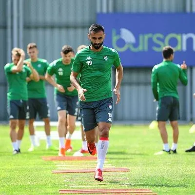 Türkiye dayanışmasını yine gösterdi! Haluk Levent’in başlattığı yardım kampanyasına ünlülerden destek yağdı-20