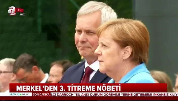 Merkel üçüncü kez titreme nöbeti geçirdi