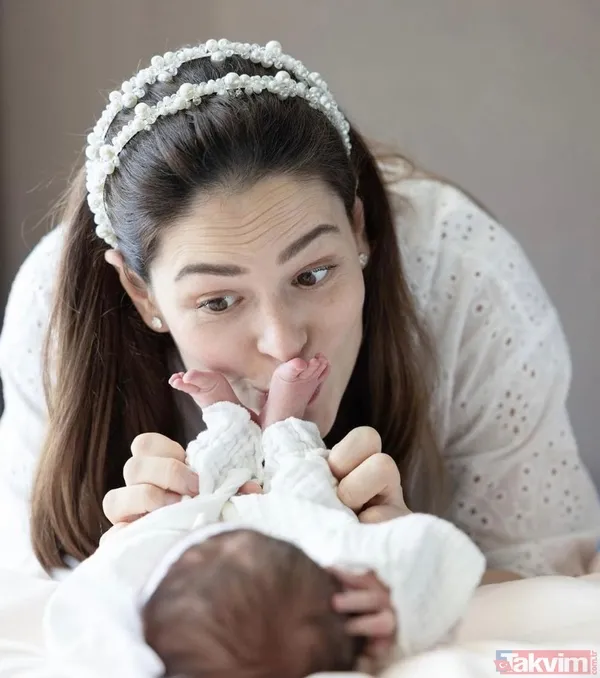 Berk Oktay’dan baba-kız gezmesi! Yıldız Çağrı Atiksoy’un minik kızı Mira Milena’ya bakın! İlgi odağı oldu - 11