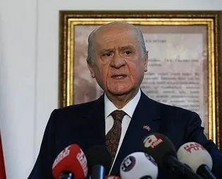 Bahçeli 10 ilçe başkanını görevden aldı