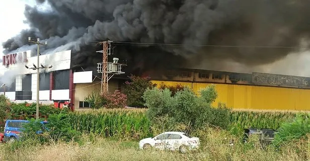 Son dakika: Manisa Saruhanlı’da fabrika yangını