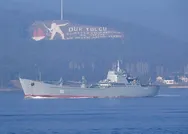 Rus savaş gemileri Akdenize iniyor