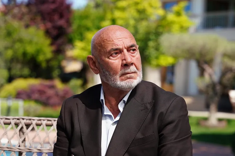 bir-gece-masali-33-bolum-nefes-kesti-canfeza-sevdenin-olumundeki-sirri-ogrendi-1747823548595.jpg Kaynak: atv