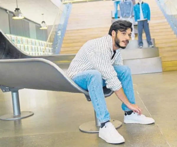 cengiz-kurtoglu-misafirlerine-muhtesem-bir-gece-yasatti-buyuklerime-laf-soyletmem-1686946393187.jpeg Cengiz Kurtoğlu Mustafa Can'ı Orhan Gencebay hakkında konuştuğu için darp ettiği iddiası ile ilgili konuştu: 'Büyüklerime..'-3