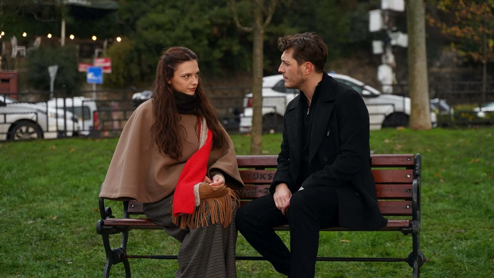 Aynı Yağmur Altında’nın yıldızı Hülya Avşar’ı Fazilet heyecanı sardı: Bu rol başka! - 9