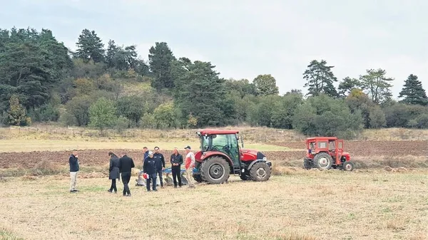 calisma-ve-sosyal-guvenlik-bakani-vedat-isikhan-duyurdu-geri-odeme-listesine-44-ilac-daha-alindi-1698456215952.jpeg Çalışma ve Sosyal Güvenlik Bakanı Vedat Işıkhan duyurdu! Geri ödeme listesine 44 ilaç daha alındı-3