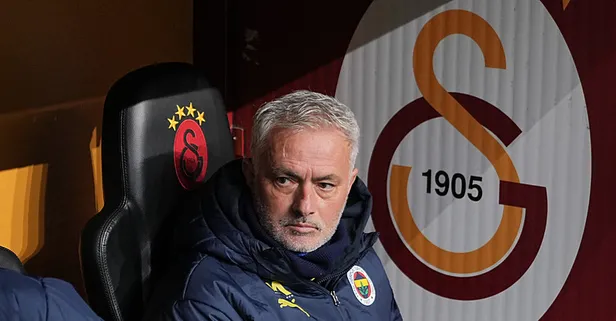 Fenerbahçeli taraftarlardan Jose Mourinho'ya özel koreografi