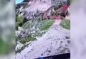 Reşadiye’de heyelan anı kamerada!