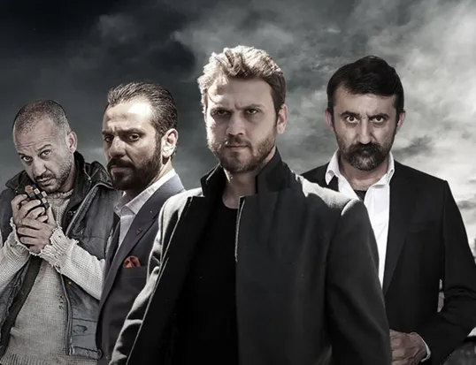 Çukur dizi setinden skandal görüntüler ortaya çıktı! Koronavirüse davetiye çıkarıp canlarını hiçe saydılar...-7