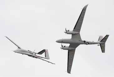 Kolombiya pişman: İsrail’in Hermes’i hangara, Türk SİHA’ları semaya