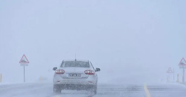 Doğu’da ulaşıma kar engeli