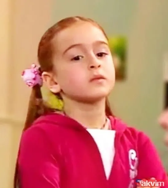 Yaprak Dökümü’nün Ayşe’si Şebnem Ceceli son haliyle şaşırttı! Gören Buse Varol sandı! Gökçe Bahadır ve Fahriye Evcen’in minik kardeşiydi... - 11