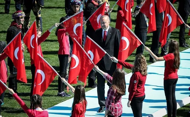 Çanakkale Deniz Zaferi'nin 104. yıl dönümü tüm yurtta kutlandı-5