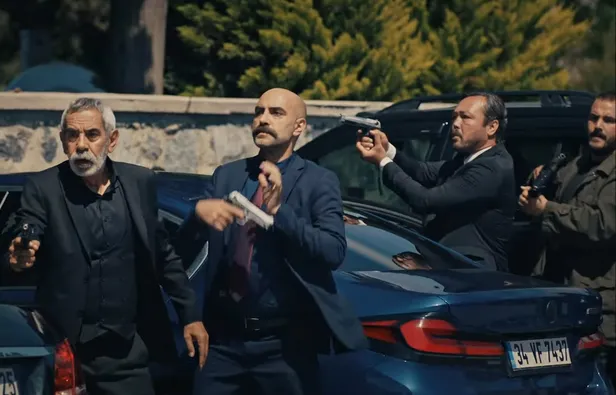 onune-geleni-ezecek-iflahlarini-kesecek-edho-197-bolum-fragmani-son-nokta-koyuldu-oykusu-bitiyor-1622004214655.jpg Önüne geleni ezecek iflahlarını kesecek! EDHO 197. bölüm fragmanı: Son nokta koyuldu öyküsü bitiyor-5