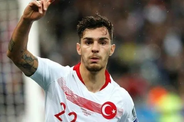 Sassuolo’nun stoperi Kaan Ayhan tekrar Trabzonspor'un radarında