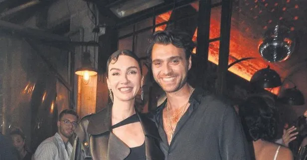 Birce Akalay ve Hakan Kurtaş’ın romantik anları!