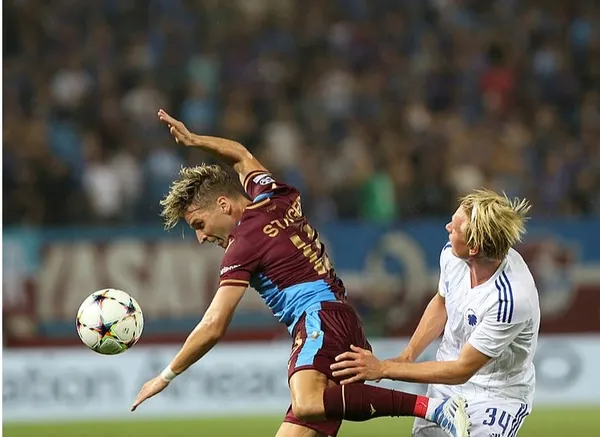 son-dakika-trabzonspor-kopenhaga-elendi-sampiyonlar-liginde-temsilcimiz-kalmadi-1661374660811.jpg Son dakika: Trabzonspor Kopenhag'a elendi! Şampiyonlar Ligi'nde temsilcimiz kalmadı!-2