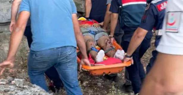 Düğün fotoğrafı çekerken 30 metrelik kanyona düştü