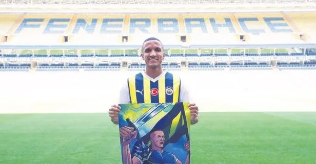 Brezilyalı stoper Becao resmen Fenerbahçe’de! Bu forma ile pek çok kupa kazanmayı umuyorum. Burası çok büyük, devasa bir kulüp