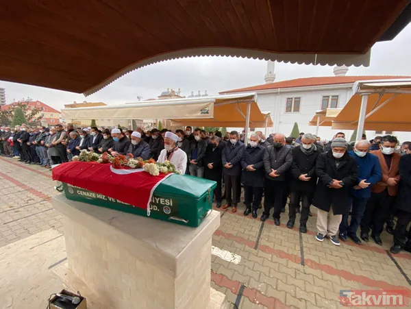 Türkiye Müslüme'ye ağlıyor! Müslüme’nin cenazesi dedesinin köyüne getirildi! Müslüme son yolculuğuna uğurlandı - 35