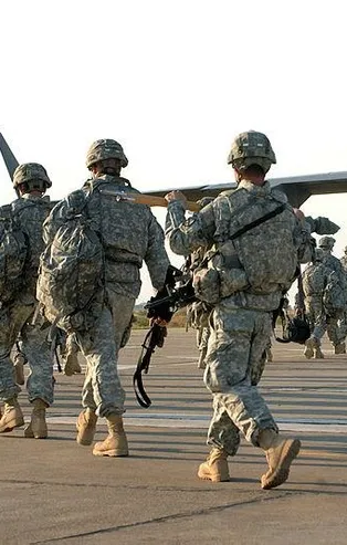 ABD'den Körfez'e asker sevkiyatı