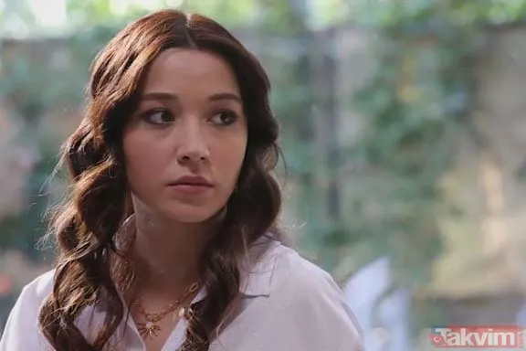 Teşkilat'ın Roza'sının gerçek yaşını duyanlar inanamadı! Sosyal medyadaki paylaşımıyla nefes kesti! Meğer Lara Domaç... - 1