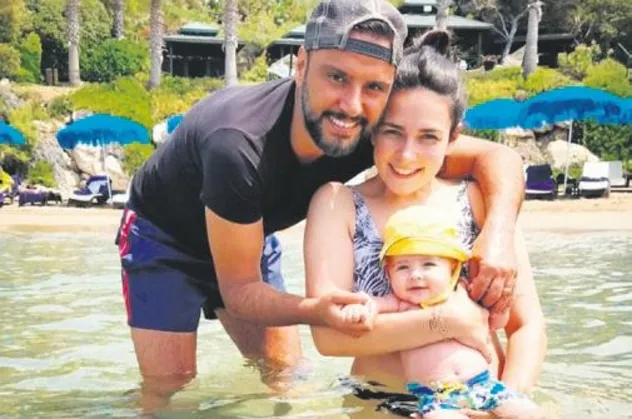 Alişan-Buse Varol çiftinin sevimli oğulları Burak denizle ilk kez tanıştı