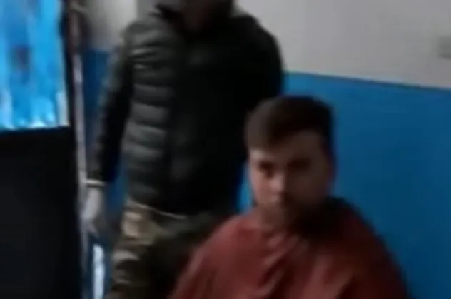 Oto sanayide kaçak tıraş operasyonu! Sosyal medyada gündem oldu
