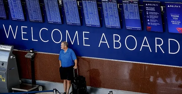 ABD’de hükümet kilitlendi! Hava sahası çöktü | Kriz uçuşları felç edince milyonlar yolda kaldı!