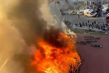 Arnavutköy’de korkutan çatı yangını!