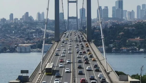 bakan-karaismailoglu-acikladi-bayramda-kopru-otoyollar-ucretsiz-mi-2022-15-temmuz-sehitler-kurban-bayraminda-h-1656771552092.jpg Arefe ve bayramda köprü otoyollar ücretsiz mi 2022? 15 Temmuz Şehitler, Arefe ve Kurban Bayramı'nda hangi köprüler ve otoyollar ücretsiz? Osmangazi,1915 Çanakkale köprüsü...-4