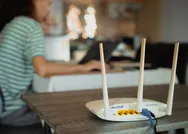 Uzak odada internet çekmiyorsa çözüm! WİFİ komşudan bile çekecek! Meğer sebebi buymuş...