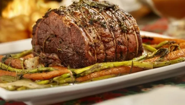 masterchef-dana-rosto-tarifi-dana-rosto-nasil-yapilir-malzemeleri-neler-1630697209346.jpg Et sevenler bu tarife bayılacak! MasterChef Dana Rosto tarifi! Dana Rosto nasıl yapılır, malzemeleri neler?-3