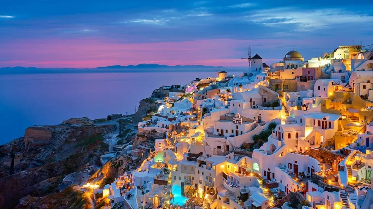 Santorini Adası haritası ve konumu: Santorini Adası nerede, Türkiye’ye yakın mı?
