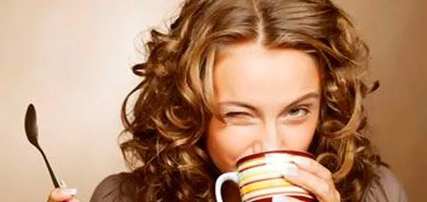 Bir fincan kahve diş dostu