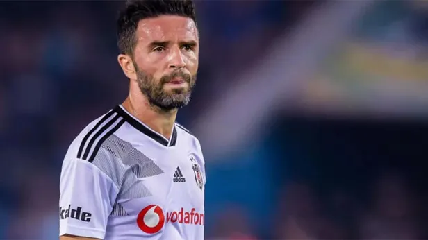 Fenerbahçe Başkanı Ali Koç'tan teknik direktör açıklaması: 'El sıkışmıştık ama...'-9