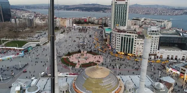 Taksim Camii'nin minarelerinin külahları yerleştirildi! O anlar havadan görüntülendi-2