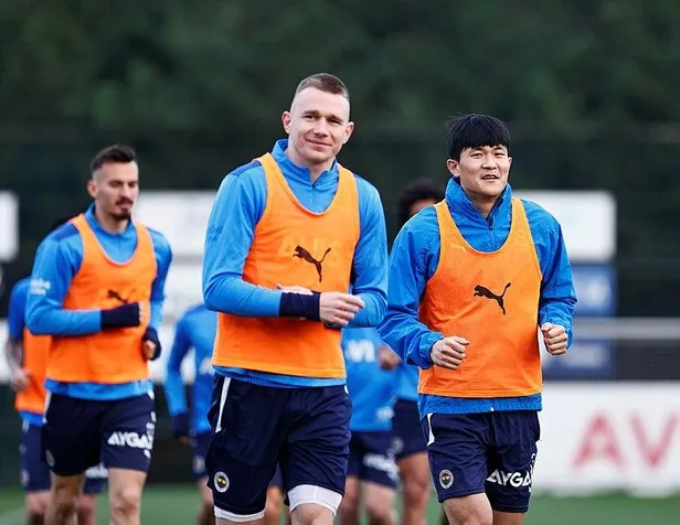 tff-baskanligi-icin-adaylik-dusunmeyen-ahmet-agaoglu-yabanci-kurali-hakkindaki-dusuncelerini-acikladi-1649801578137.jpeg TFF Başkanlığı için adaylık düşünmeyen Ahmet Ağaoğlu yabancı kuralı hakkındaki düşüncelerini açıkladı-3